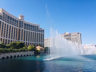 Las Vegas on the Cheap Bellagio Fountians
